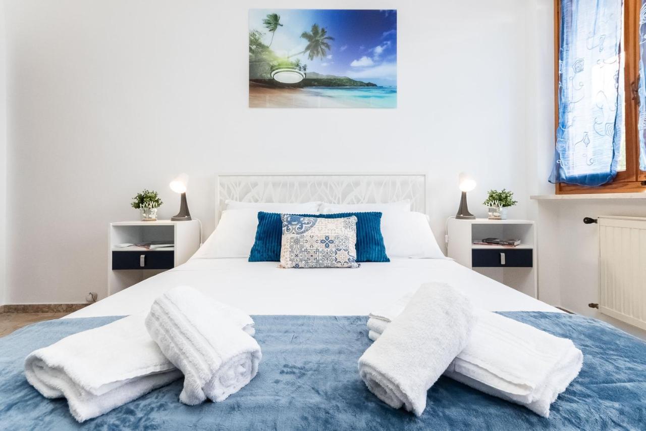 לאיגואליה Vista Mare & 300Mt Da Spiaggia Con Freeparking E Ac מראה חיצוני תמונה