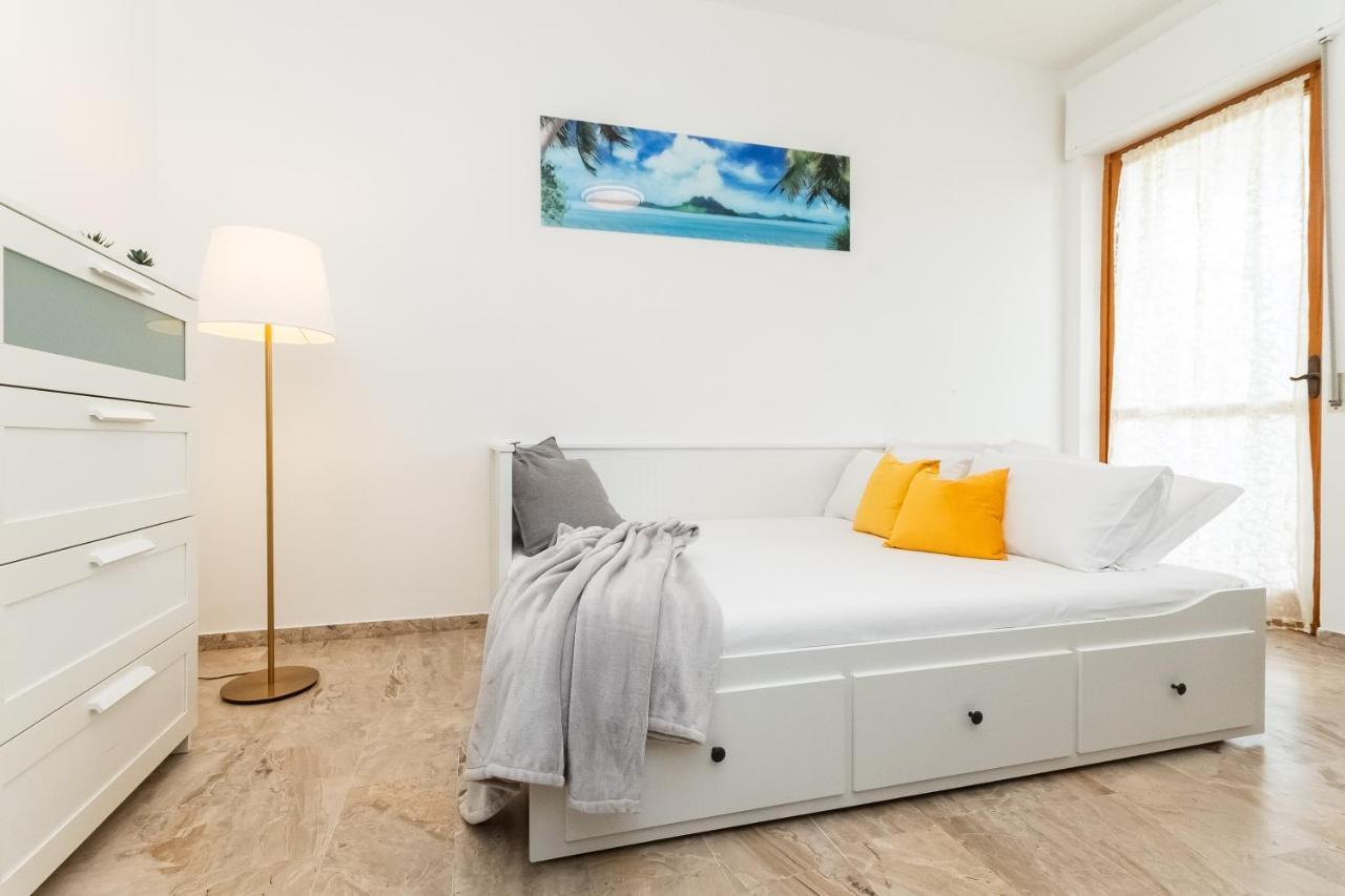 לאיגואליה Vista Mare & 300Mt Da Spiaggia Con Freeparking E Ac מראה חיצוני תמונה